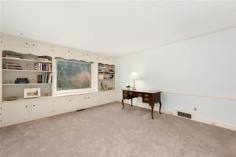 19 Creston Way, Warwick, RI 02886 photo 30