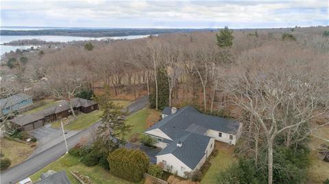 19 Creston Way, Warwick, RI 02886 photo 2