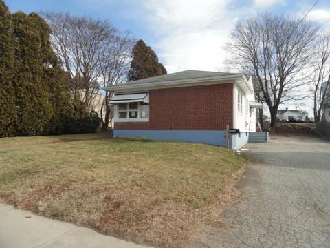 5 Ward Ave, Westerly, RI 02891 photo 4