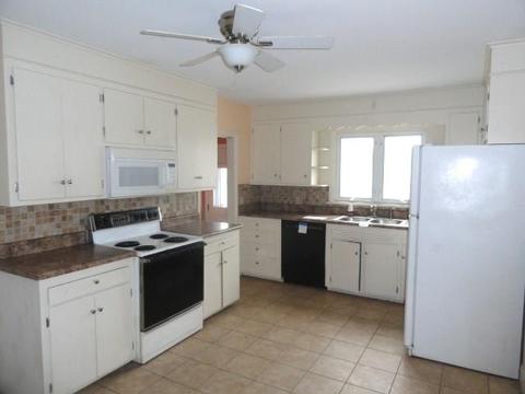 5 Ward Ave, Westerly, RI 02891 photo 8