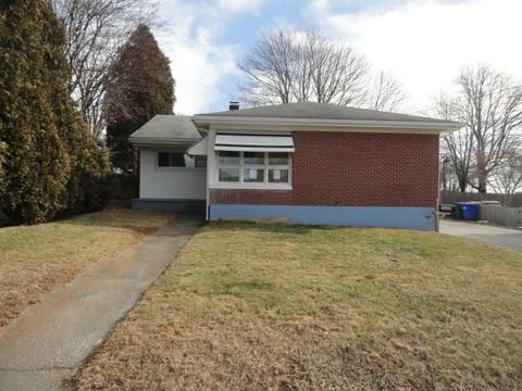 5 Ward Ave, Westerly, RI 02891 photo 3