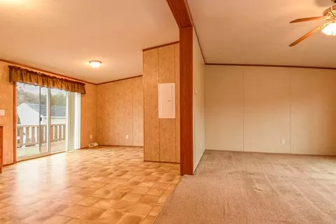 29 Valiant Dr, Coventry, RI 02816 photo 13