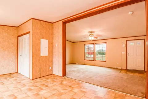 29 Valiant Dr, Coventry, RI 02816 photo 8