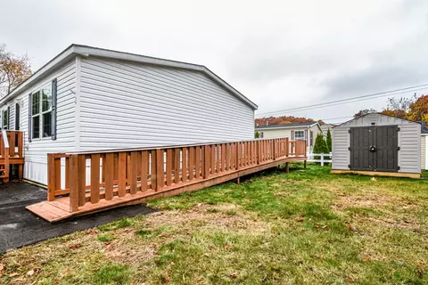 29 Valiant Dr, Coventry, RI 02816 photo 4