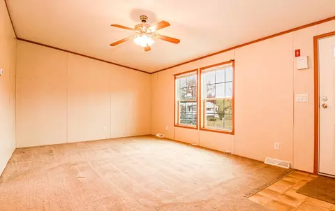 29 Valiant Dr, Coventry, RI 02816 photo 9