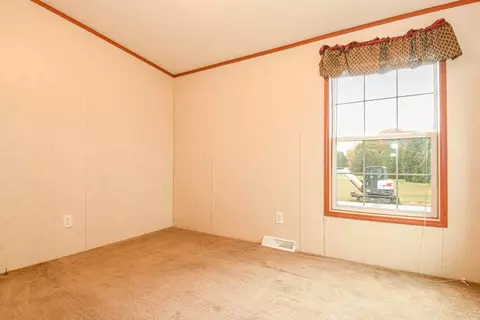 29 Valiant Dr, Coventry, RI 02816 photo 17