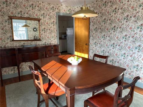 30 Everett St, Middletown, RI 02842 photo 7