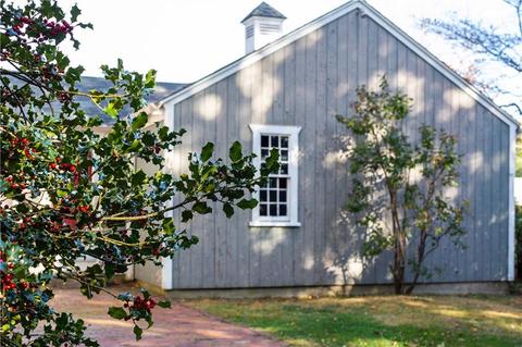 210 Squantum Dr, Warwick, RI 02888 photo 8