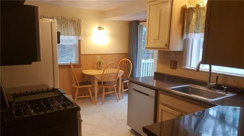 43 Link St, Warwick, RI 02886 photo 5