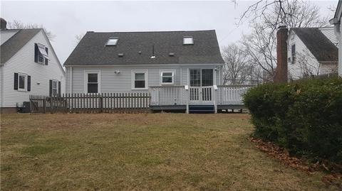 43 Link St, Warwick, RI 02886 photo 2