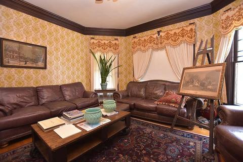 14 Park Pl, Woonsocket, RI 02895 photo 4