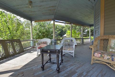 14 Park Pl, Woonsocket, RI 02895 photo 8