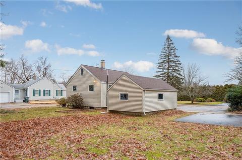 5 Steere Ln, Coventry, RI 02816 photo 3
