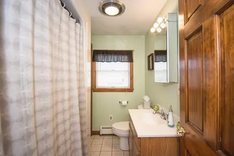 57 Crocus St, Warwick, RI 02886 photo 25