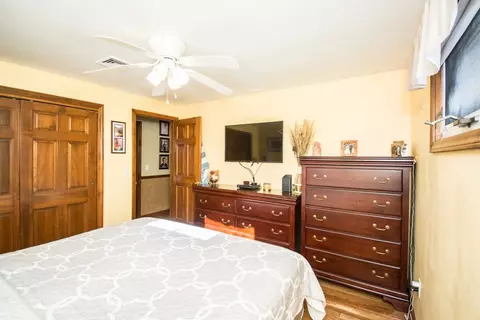 57 Crocus St, Warwick, RI 02886 photo 19