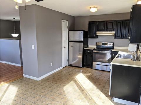 14 Brandywine Dr, Westerly, RI 02891 photo 3
