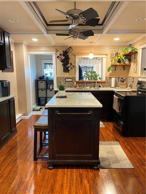 27 Gazza Rd, Mapleville, RI 02839 photo 2