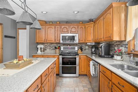 930 Lapham Farm Rd, Mapleville, RI 02839 photo 15