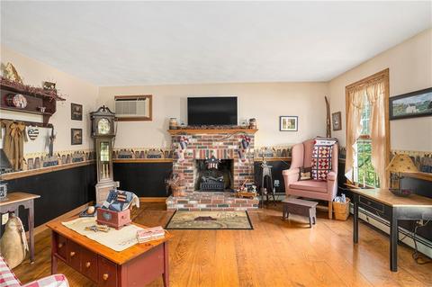 930 Lapham Farm Rd, Mapleville, RI 02839 photo 19