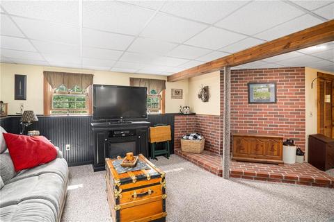 930 Lapham Farm Rd, Mapleville, RI 02839 photo 34