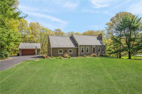 930 Lapham Farm Rd, Mapleville, RI 02839 photo 1