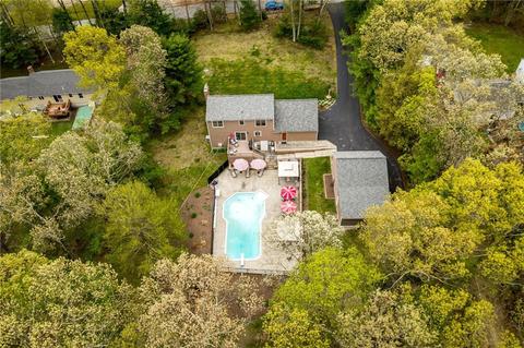 930 Lapham Farm Rd, Mapleville, RI 02839 photo 5