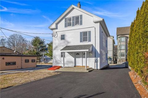 108 West St, Woonsocket, RI 02895 photo 2