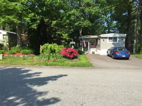 42 Oak Ter, Mapleville, RI 02839 photo 1