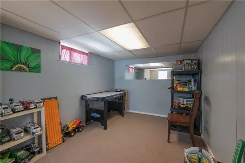 152 Getchell Ave, Woonsocket, RI 02895 photo 18