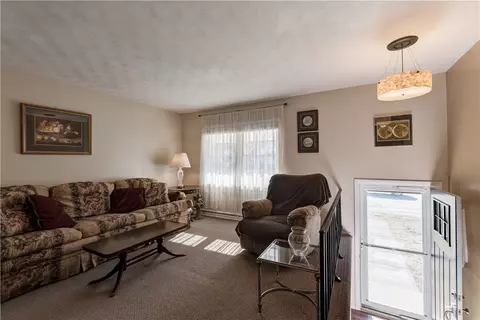 152 Getchell Ave, Woonsocket, RI 02895 photo 5