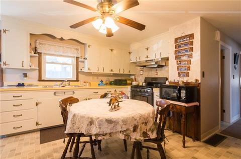 128 Gadoury Blvd, Woonsocket, RI 02895 photo 8