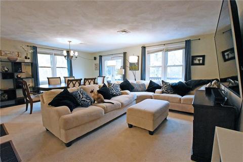 1305 Brookhaven Ln, Woonsocket, RI 02895 photo 14