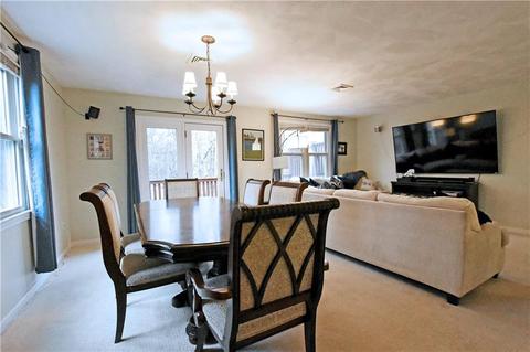 1305 Brookhaven Ln, Woonsocket, RI 02895 photo 11