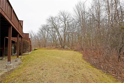 1305 Brookhaven Ln, Woonsocket, RI 02895 photo 40