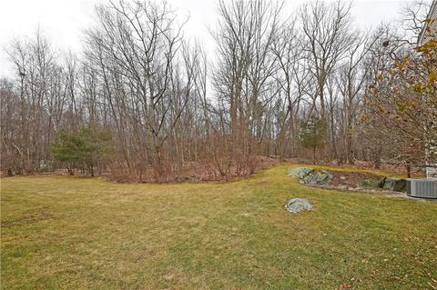 1305 Brookhaven Ln, Woonsocket, RI 02895 photo 34
