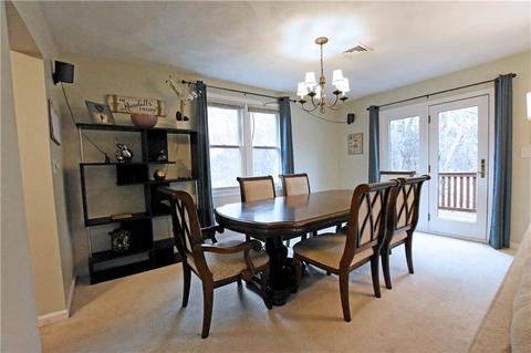 1305 Brookhaven Ln, Woonsocket, RI 02895 photo 13