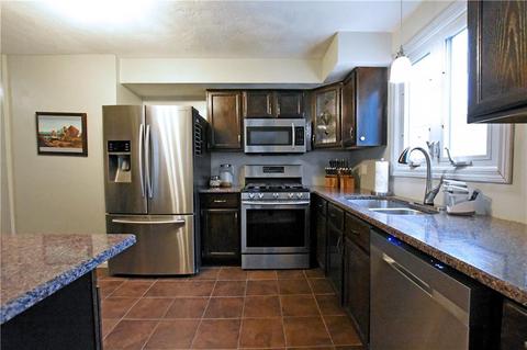 1305 Brookhaven Ln, Woonsocket, RI 02895 photo 8