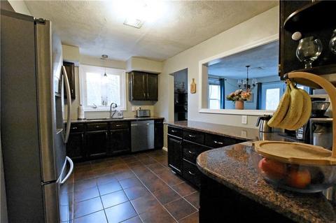 1305 Brookhaven Ln, Woonsocket, RI 02895 photo 10