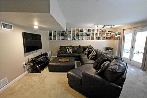 1305 Brookhaven Ln, Woonsocket, RI 02895 photo 32
