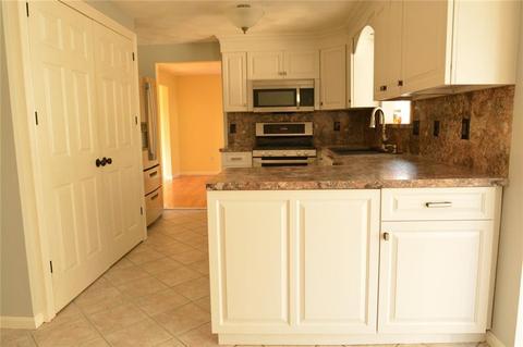 357 Station St, Coventry, RI 02816 photo 7