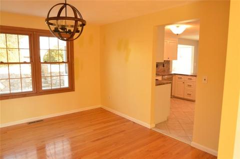 357 Station St, Coventry, RI 02816 photo 3