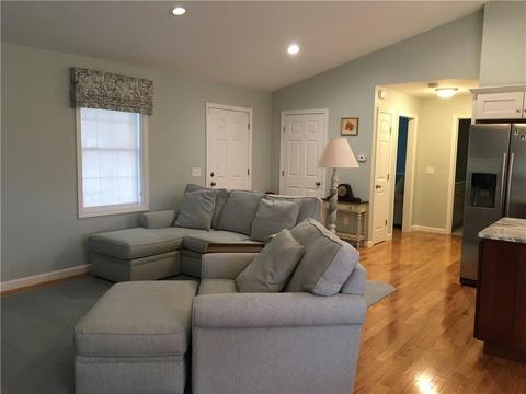 252 Danielle Dr, Woonsocket, RI 02895 photo 12
