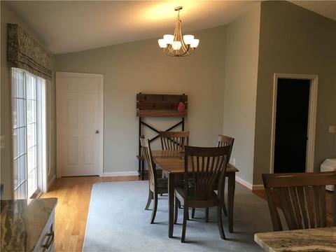 252 Danielle Dr, Woonsocket, RI 02895 photo 8