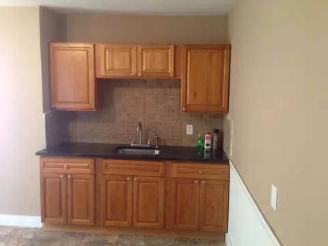 28 W School St, Woonsocket, RI 02895 photo 8