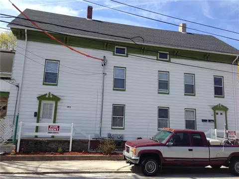 28 W School St, Woonsocket, RI 02895 photo 3