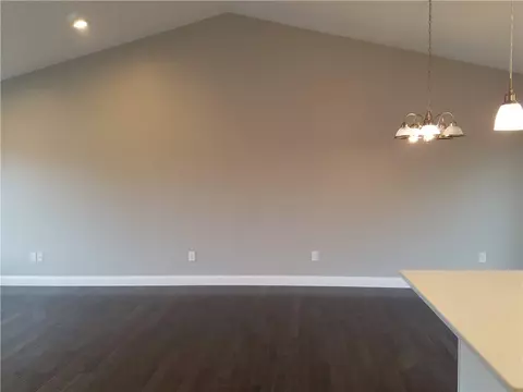 16 Grant St, Warwick, RI 02886 photo 14