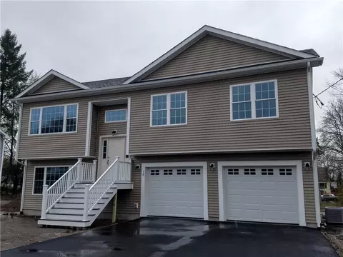 16 Grant St, Warwick, RI 02886 photo 2