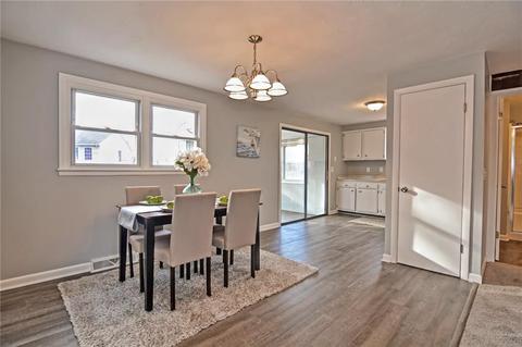 54 Grandview Ave, Woonsocket, RI 02895 photo 4