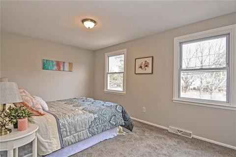 54 Grandview Ave, Woonsocket, RI 02895 photo 12