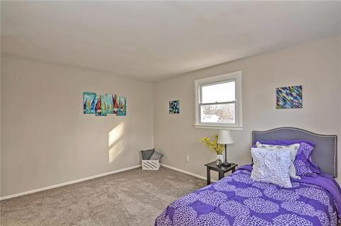 54 Grandview Ave, Woonsocket, RI 02895 photo 15